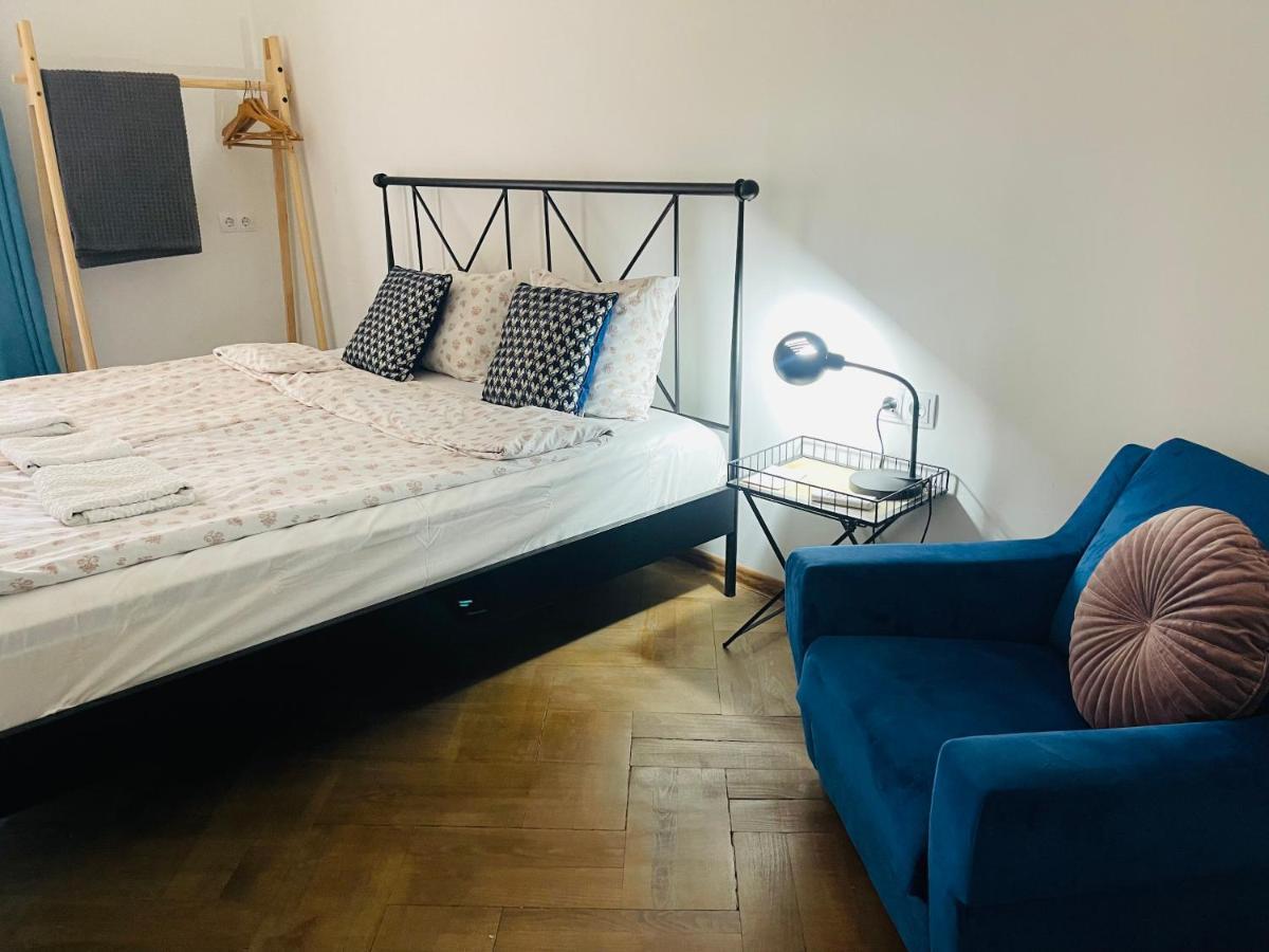 Guest House Third Floor Тбилиси Екстериор снимка