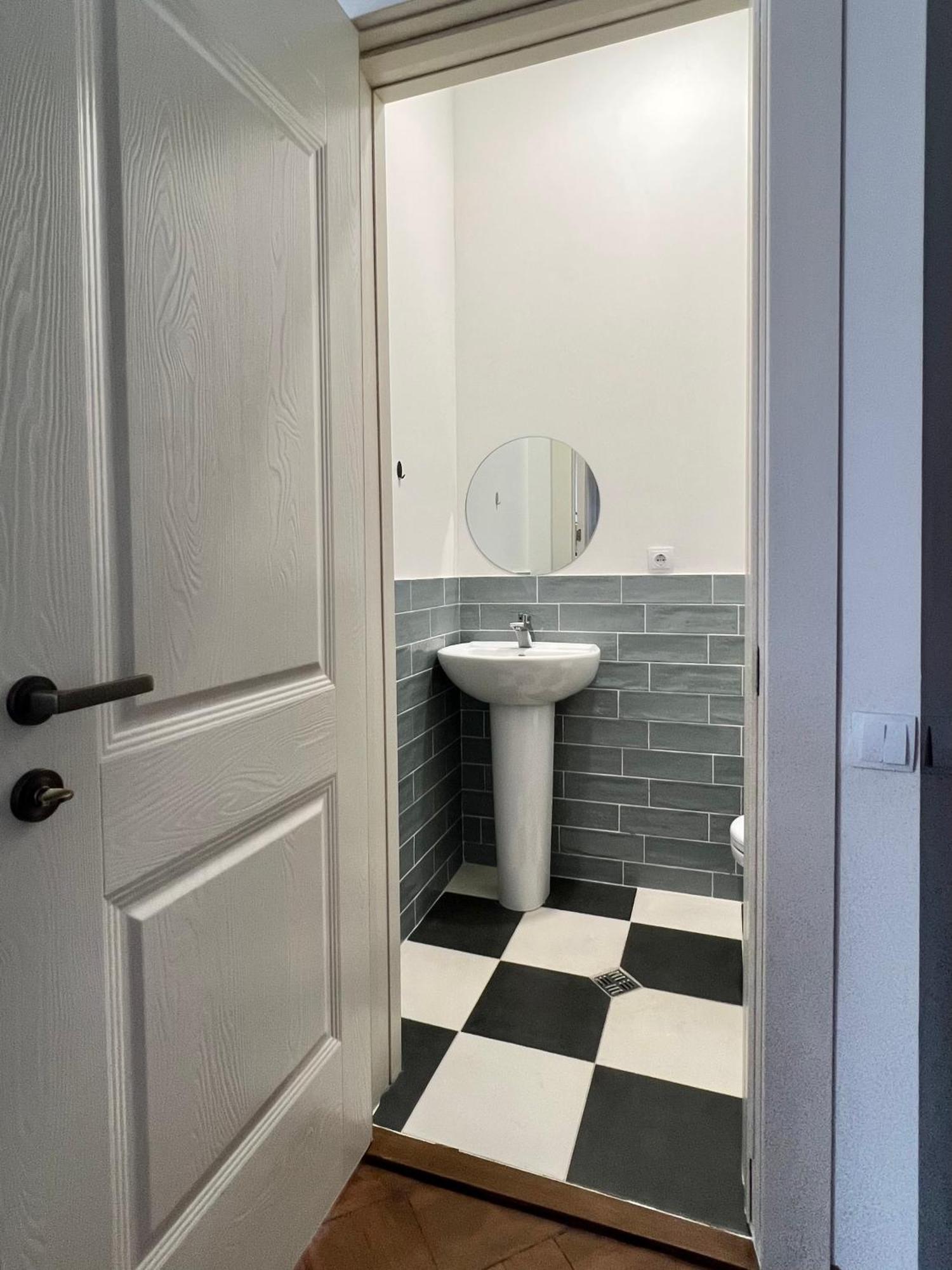 Guest House Third Floor Тбилиси Екстериор снимка