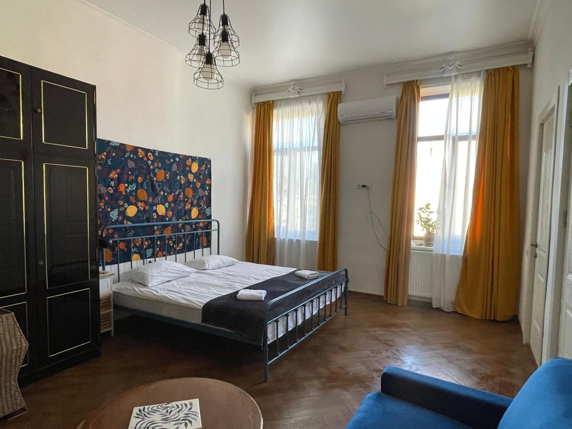 Guest House Third Floor Тбилиси Екстериор снимка
