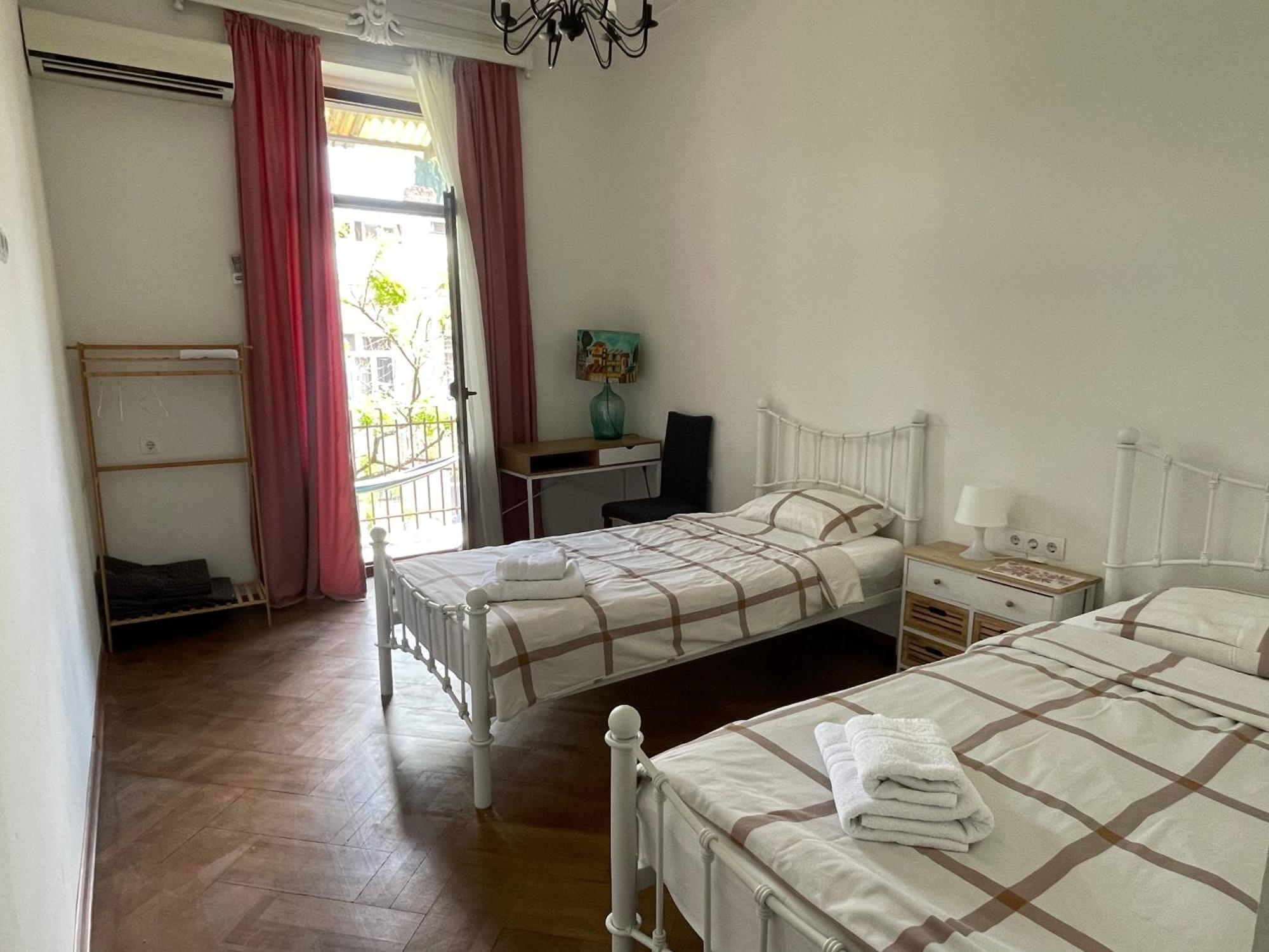 Guest House Third Floor Тбилиси Екстериор снимка