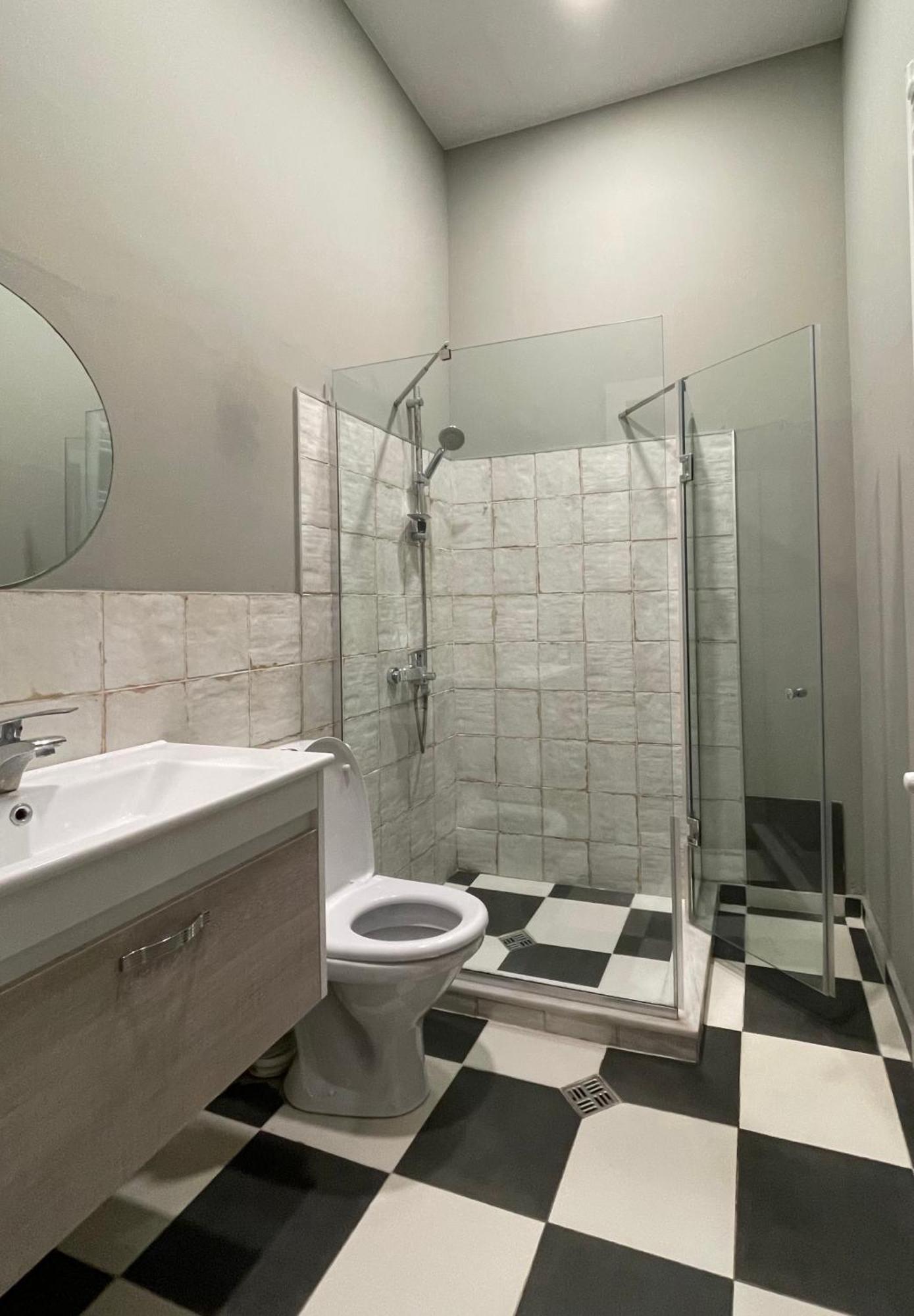 Guest House Third Floor Тбилиси Екстериор снимка