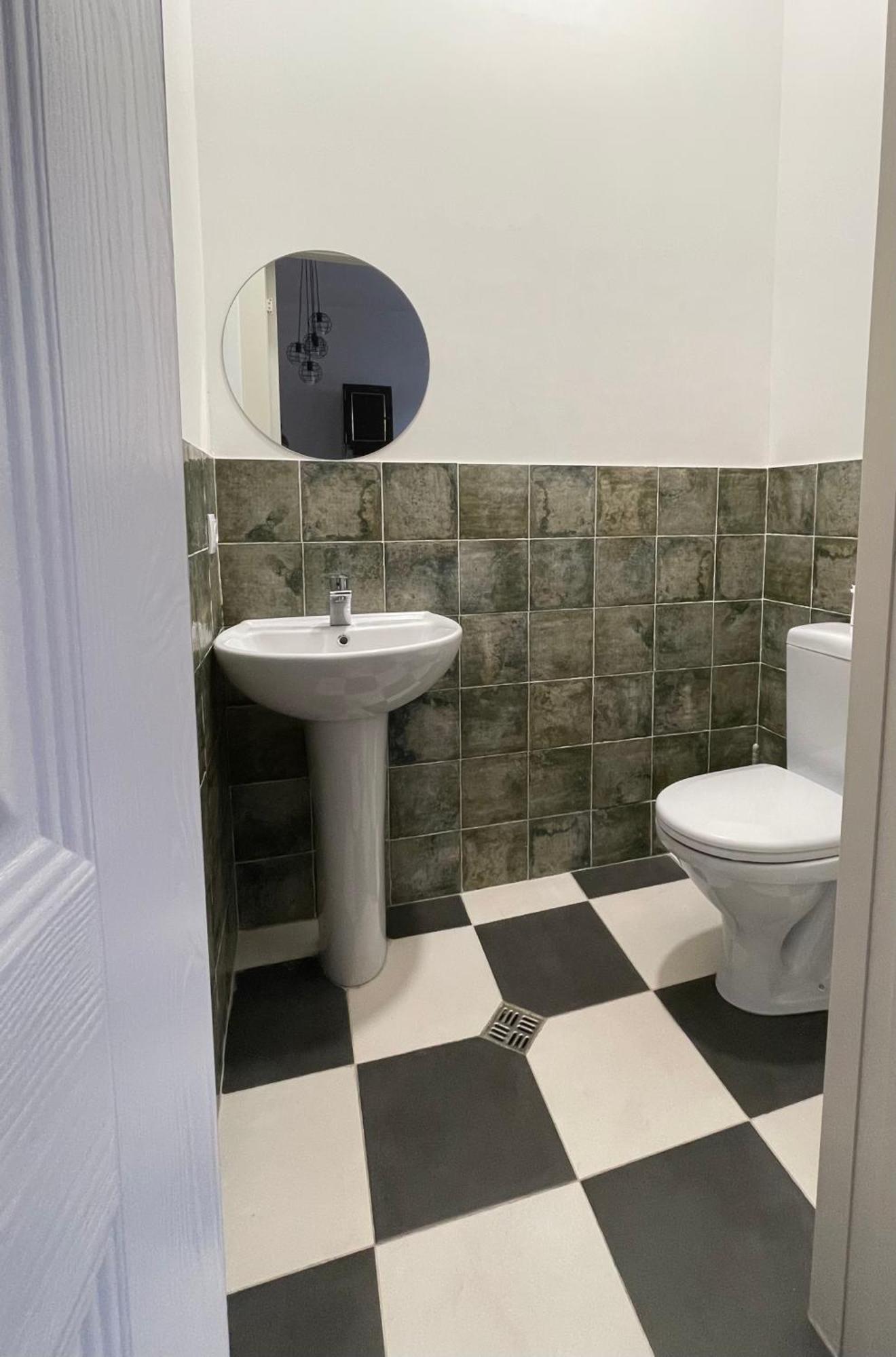Guest House Third Floor Тбилиси Екстериор снимка