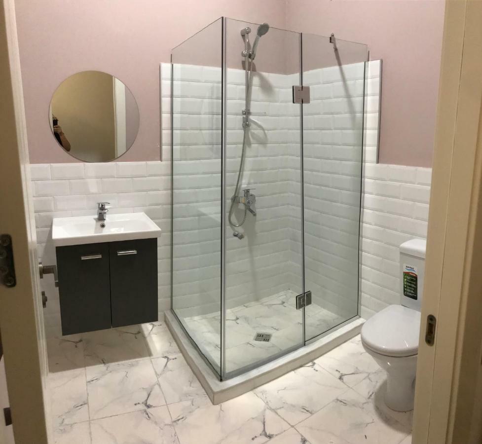 Guest House Third Floor Тбилиси Екстериор снимка